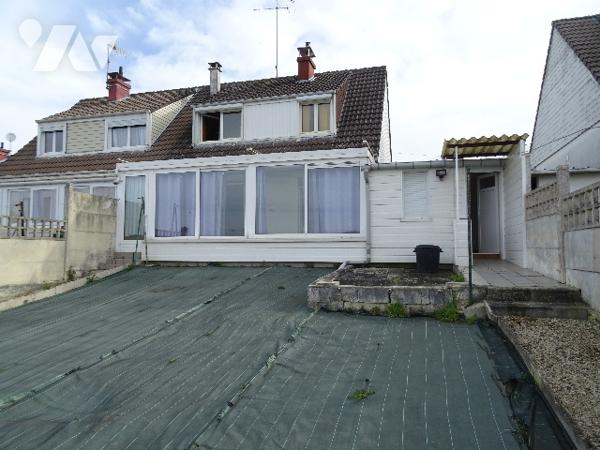 ORIGNY SAINTE BENOITE 

Maison 3 chambres, jardin et garage.