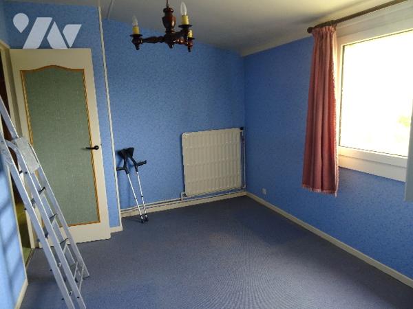 ORIGNY SAINTE BENOITE 

Maison 3 chambres, jardin et garage.