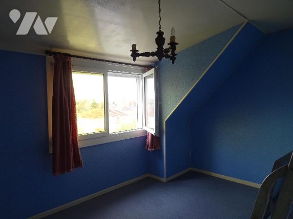 ORIGNY SAINTE BENOITE 

Maison 3 chambres, jardin et garage.