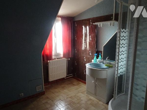 ORIGNY SAINTE BENOITE 

Maison 3 chambres, jardin et garage.