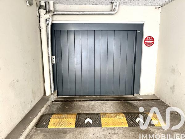 Parking à vendre 7,77 m² Paris 15