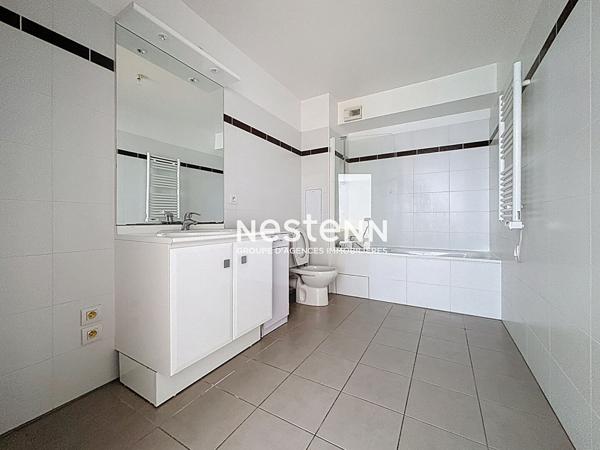 ISSY LES MOULINEAUX - FORT D'ISSY - Vente appartement 2 pièces de 42,40 m² avec un balcon de 4,70 m²