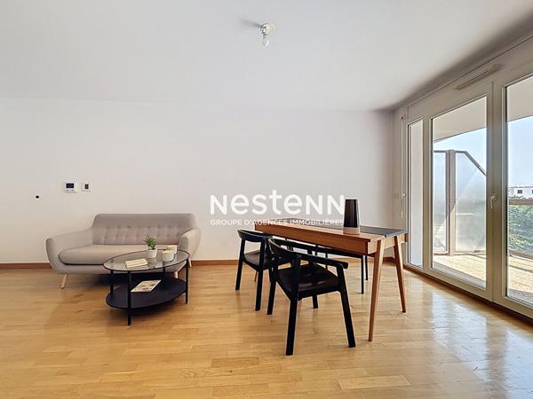 ISSY LES MOULINEAUX - FORT D'ISSY - Vente appartement 2 pièces de 42,40 m² avec un balcon de 4,70 m²