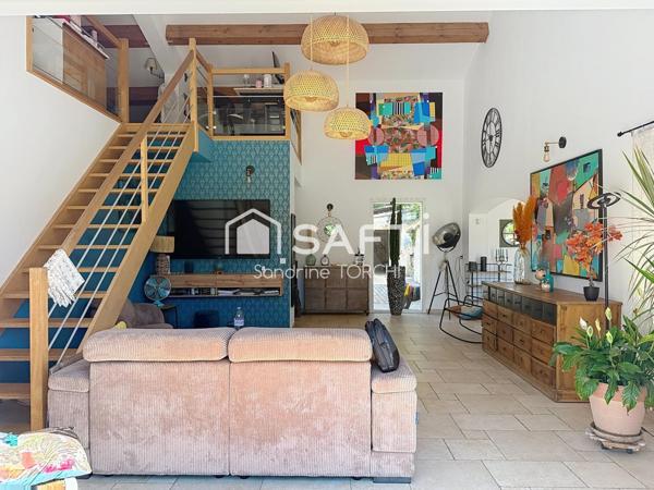 Villa 175 m² avec piscine et garage à Trans en Provence.