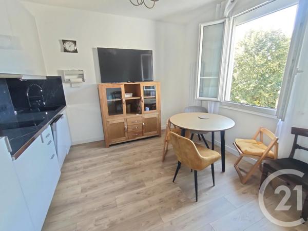 Appartement F2 à vendre  2 pièces - 30 m 2   DEAUVILLE  - 14