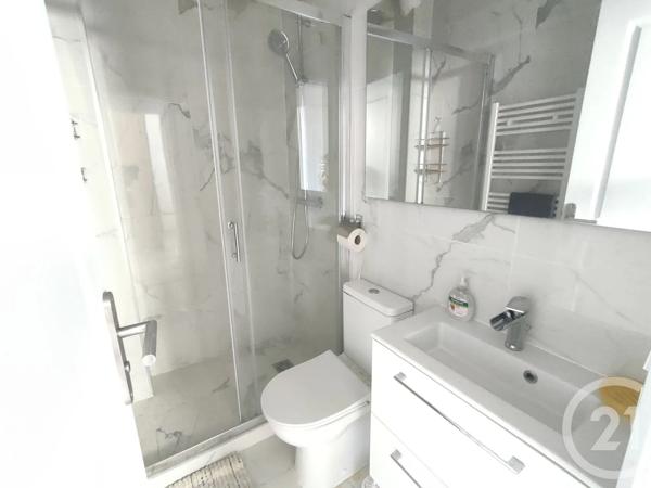 Appartement F2 à vendre  2 pièces - 30 m 2   DEAUVILLE  - 14