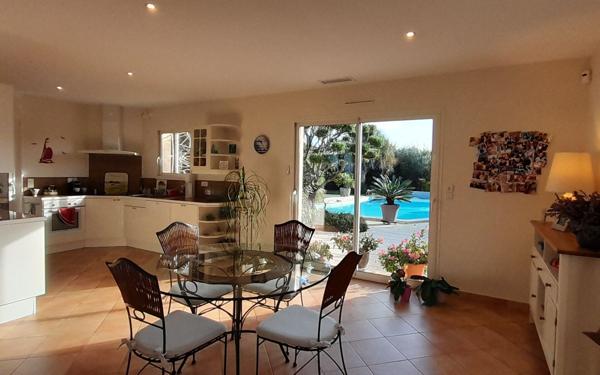 Maison à vendre    6 pièces •  La Teste-de-Buch