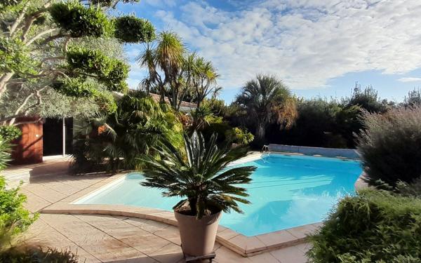 Maison à vendre    6 pièces •  La Teste-de-Buch