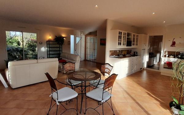 Maison à vendre    6 pièces •  La Teste-de-Buch