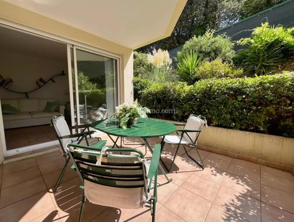 Vente Appartement 2 pièces 40 m2 à Saint-Raphaël