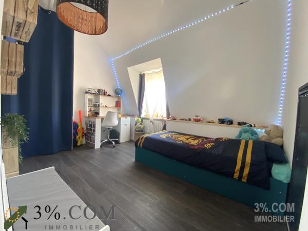 MAISON 1930 DE 110M² AVEC 3 CH + 1 BUREAU + JARDIN  Tourcoing (59200)