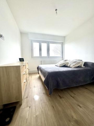 Appartement Decines Charpieu 3 pièce(s) 67 m2