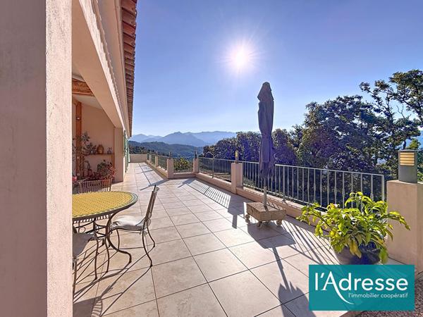 Maison Sarrola Carcopino avec piscine - 10 pièces 288 m² - 2 logements indépendants