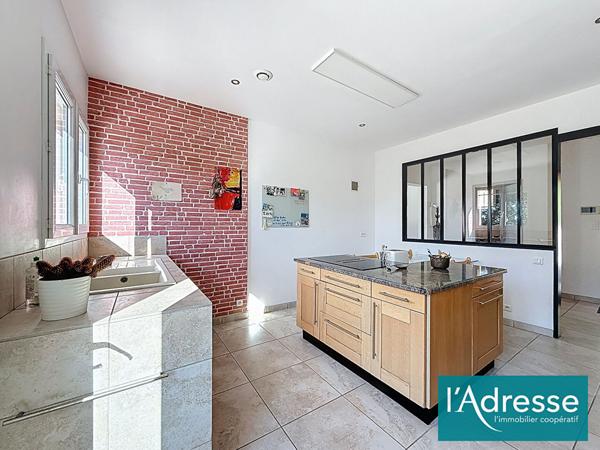 Maison Sarrola Carcopino avec piscine - 10 pièces 288 m² - 2 logements indépendants