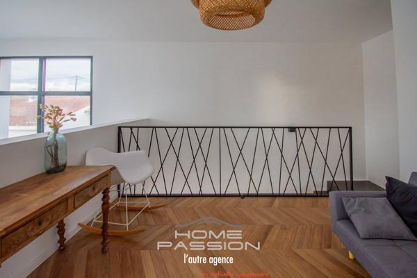 ROYAN LA ROCHE - UNE CONTEMPORAINE DE 2023 INSPIREE DU SUD