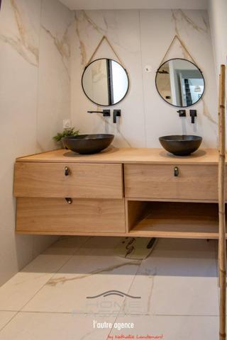 ROYAN LA ROCHE - UNE CONTEMPORAINE DE 2023 INSPIREE DU SUD