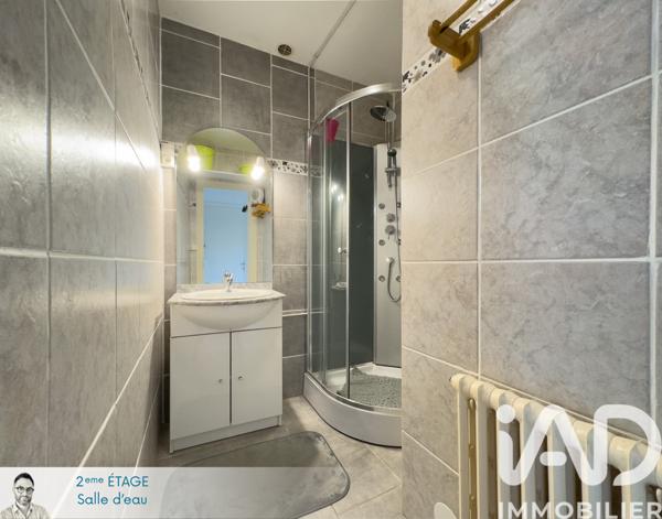 Immeuble à vendre 110 m² Aubin