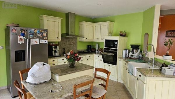 Maison de ville à vendre à La Suze-sur-Sarthe dans la Sarthe (72210), ref : HB-1793