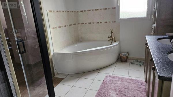 Maison de ville à vendre à La Suze-sur-Sarthe dans la Sarthe (72210), ref : HB-1793