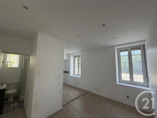 Appartement T2 à vendre  2 pièces - 38,02 m 2   ECOLE VALENTIN  - 25
