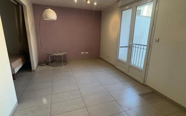 Appartement à louer    2 pièces •  Grenoble