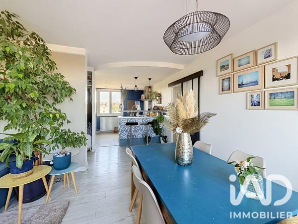 Appartement à vendre 4 pièces 79,74 m² Le Mesnil-le-Roi