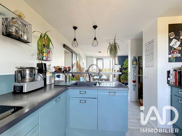 Appartement à vendre 4 pièces 79,74 m² Le Mesnil-le-Roi