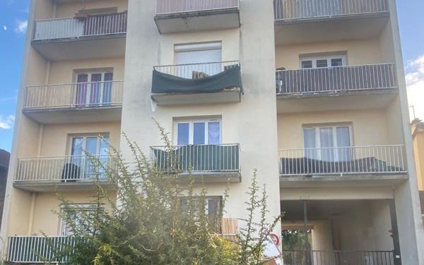 Appartement à vendre    1 pièce •  Les Mureaux