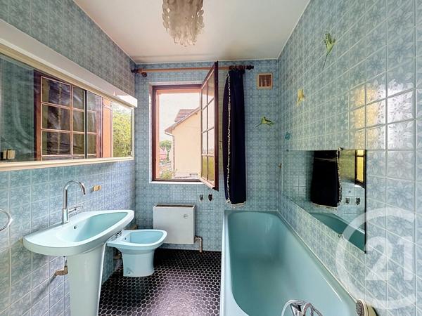 Maison à vendre  7 pièces - 105 m 2   SOCHAUX  - 25