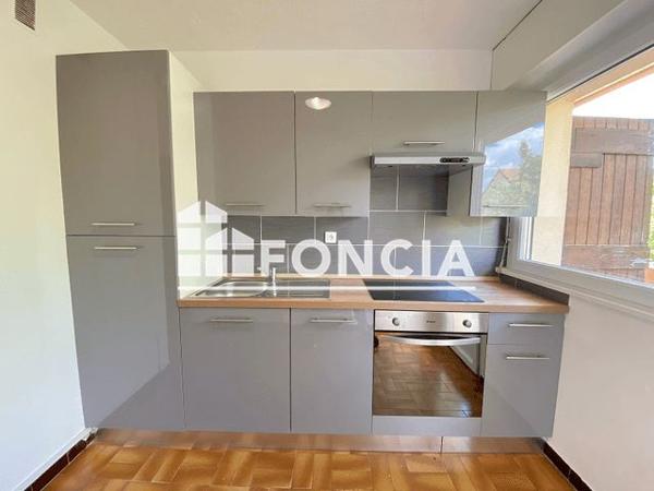 Location Appartement 3 pièces 59.3 m² - 31 BIS RUE DU PONT NEUF Ville La Grand 74100