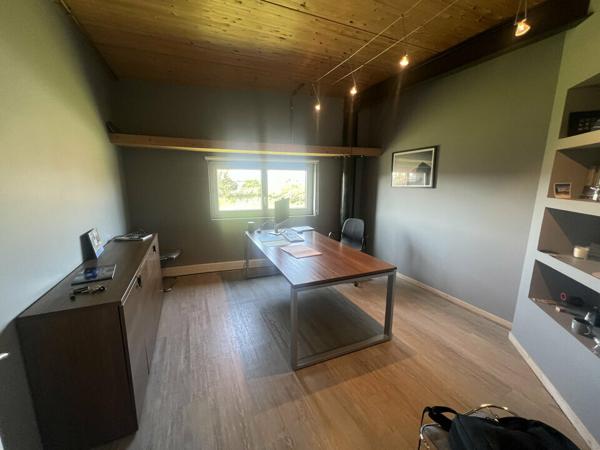 Bâtiment de bureaux à vendre à Beaumont-lès-Valence, visibilité exceptionnelle