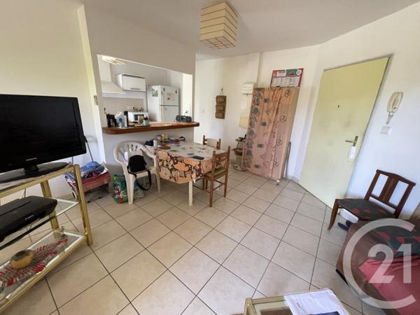 Appartement F3 à vendre  3 pièces - 71,20 m2 ST PAUL - 974