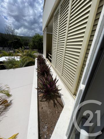 Appartement F3 à vendre  3 pièces - 71,20 m2 ST PAUL - 974