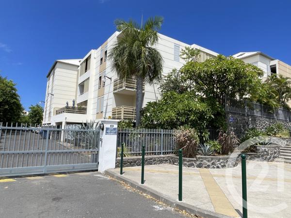 Appartement F3 à vendre  3 pièces - 71,20 m2 ST PAUL - 974