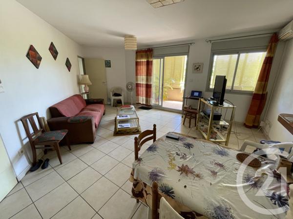 Appartement F3 à vendre  3 pièces - 71,20 m2 ST PAUL - 974