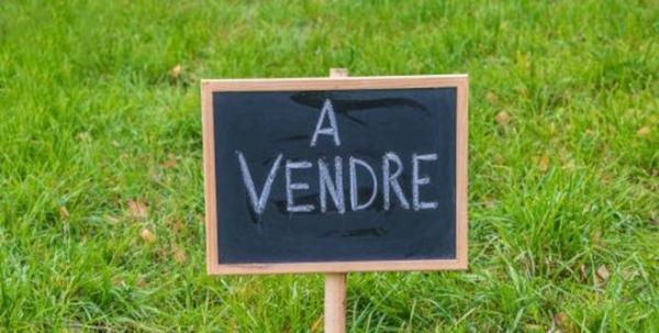 Terrain à vendre de 425,00 m² HENNEBONT (56)