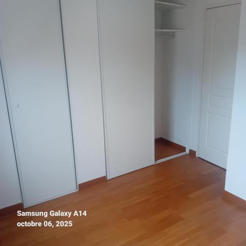 Charmante Maison  située sur les hauteurs de Trouville sur mer,composée de 3 Pieces dont 2 chambres,sur un terrain clos. fermé