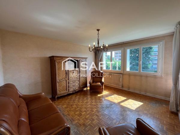 APPARTEMENT 4 Pièces CHATENOY LE ROYAL CENTRE