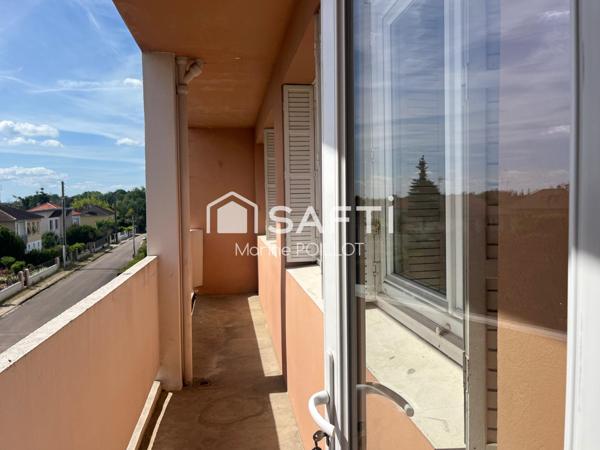 APPARTEMENT 4 Pièces CHATENOY LE ROYAL CENTRE