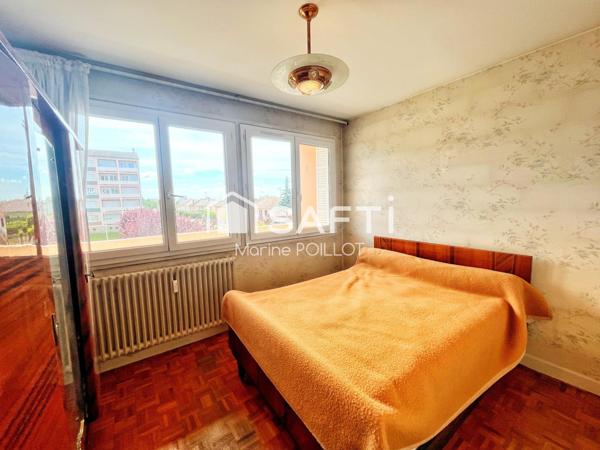 APPARTEMENT 4 Pièces CHATENOY LE ROYAL CENTRE