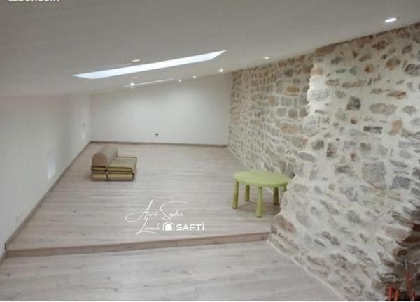 Maison en pierre rénovée