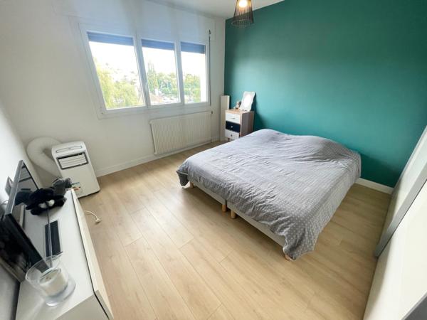 Appartement 3 pièce(s) 2 chambre(s) 80 m²