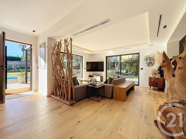 Maison à vendre  5 pièces - 125 m2 MOUGINS - 06