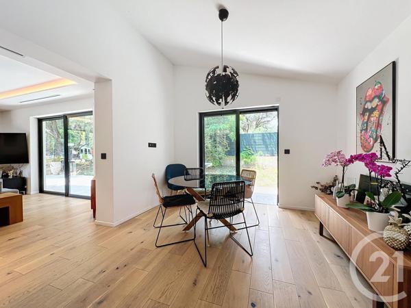 Maison à vendre  5 pièces - 125 m2 MOUGINS - 06