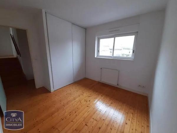 Maison à louer 4 pièces 97.76m² Angoulême (16000)