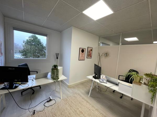 A LOUER BUREAUX 127 M2 COMPIEGNE - ZAC DE MERCIERES