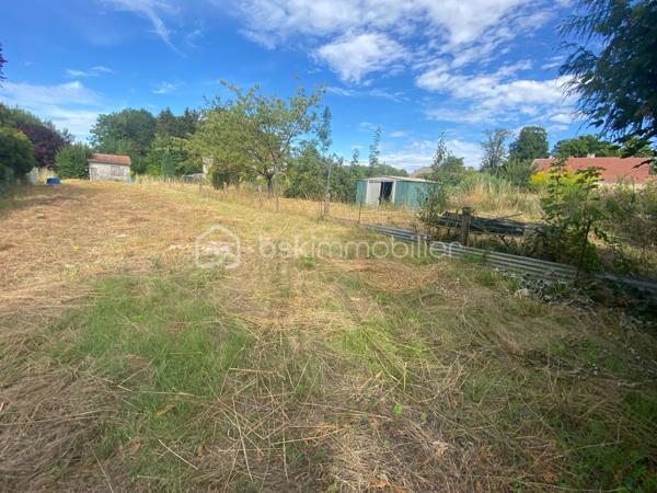Terrain de 1 006 m²