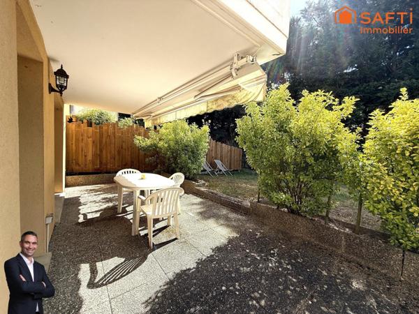 Superbe appartement de 3 pièces disposant d'une terrasse, d'un jardin, d'une place de stationnement privée et d'un garage !