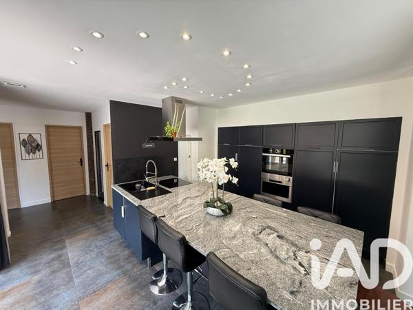 Maison à vendre 8 pièces 287 m² Mouvaux