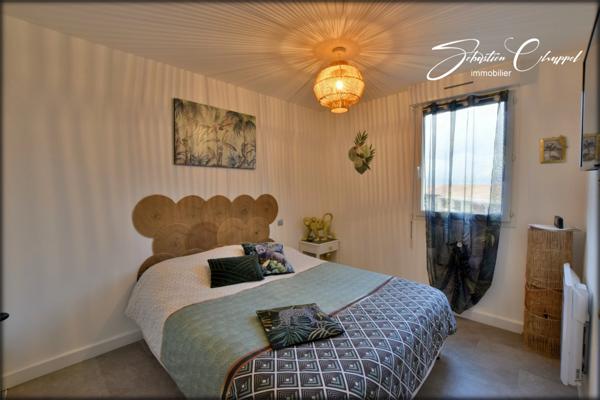 Appartement à vendre 3 pièces ,2 places de parking ,dernier étage AGDE (34)